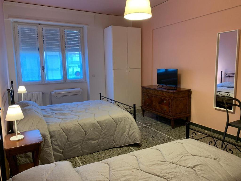 Ameli Room Флоренция Екстериор снимка