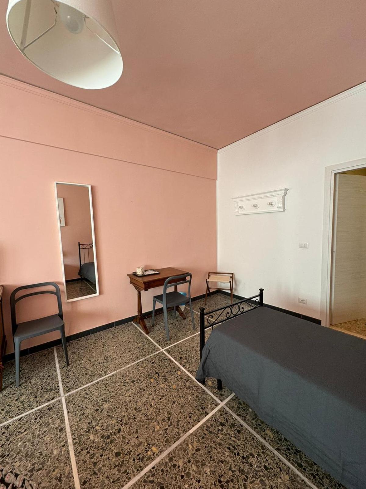 Ameli Room Флоренция Екстериор снимка