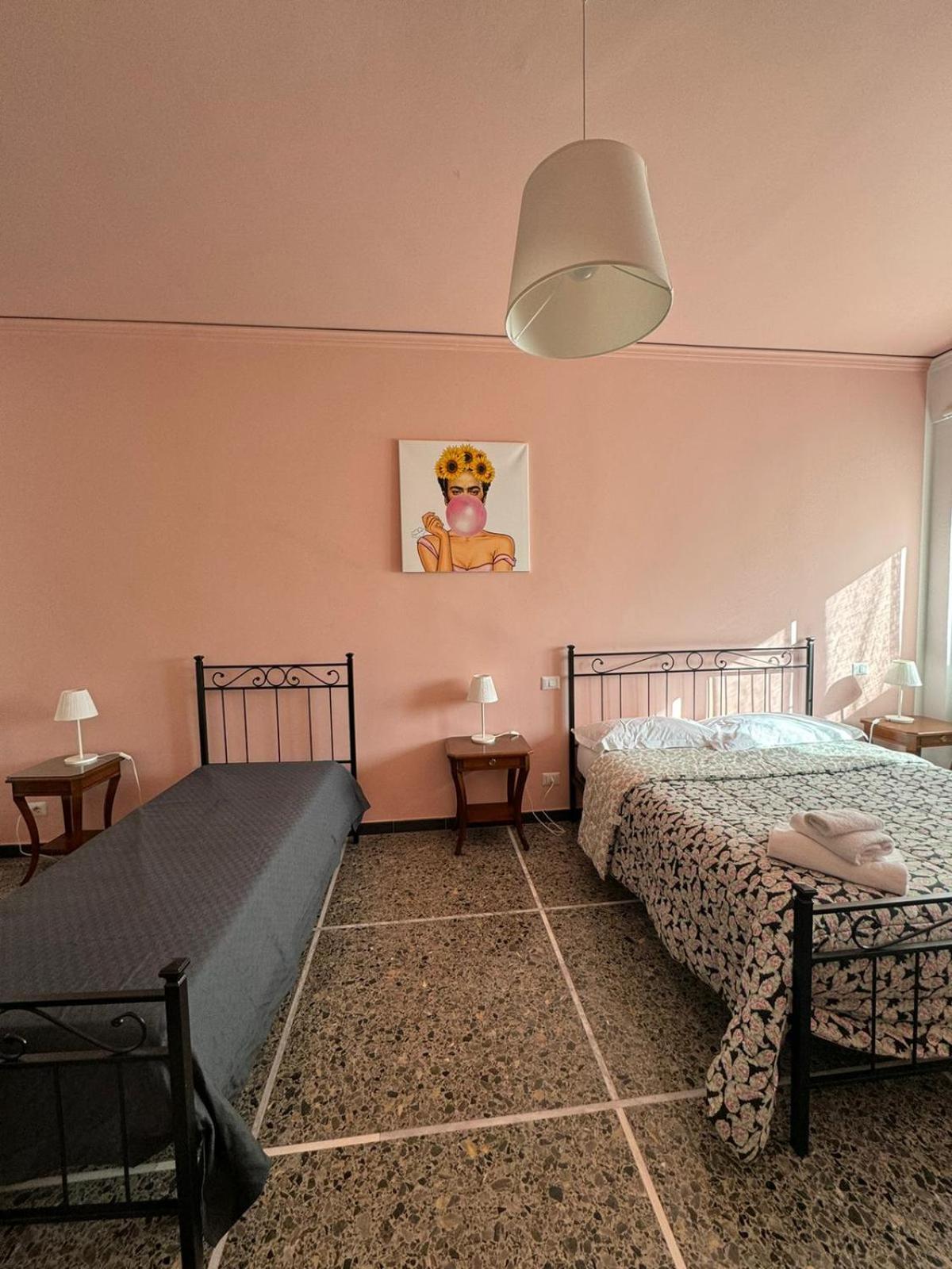 Ameli Room Флоренция Екстериор снимка
